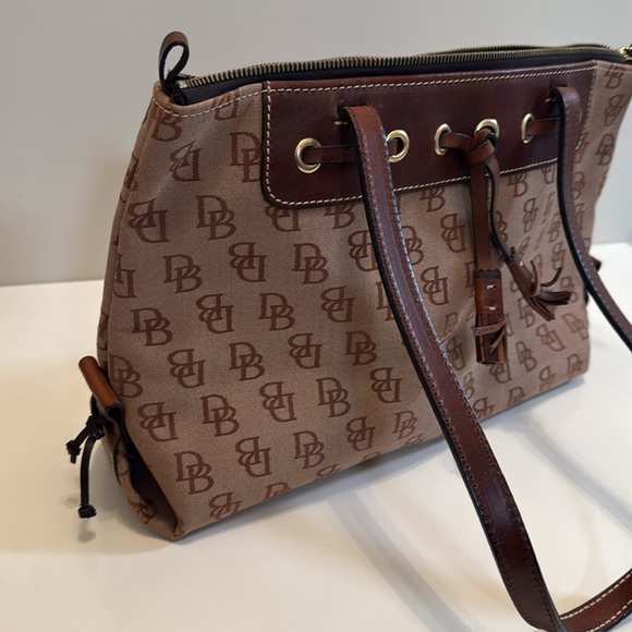 DOONEY & BOURKE Vintage Purse - Picture 2 of 9